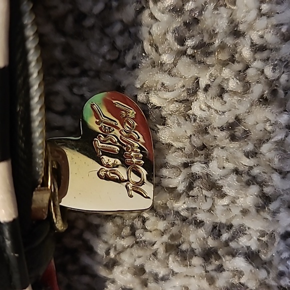 Betsy johnson purse - Picture 6 of 7